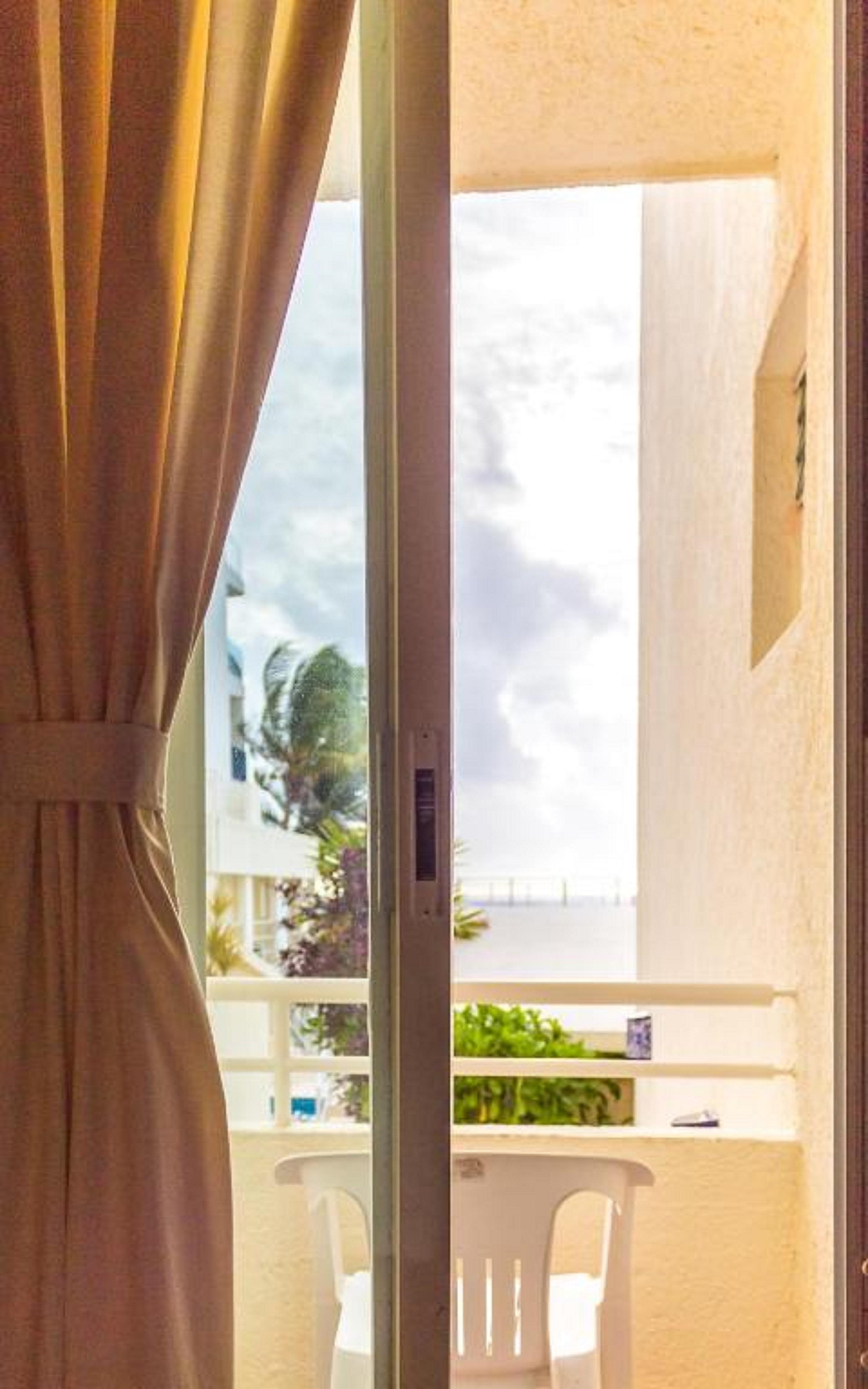 Luciana Hotel & Beach Club Playa del Carmen Exteriör bild