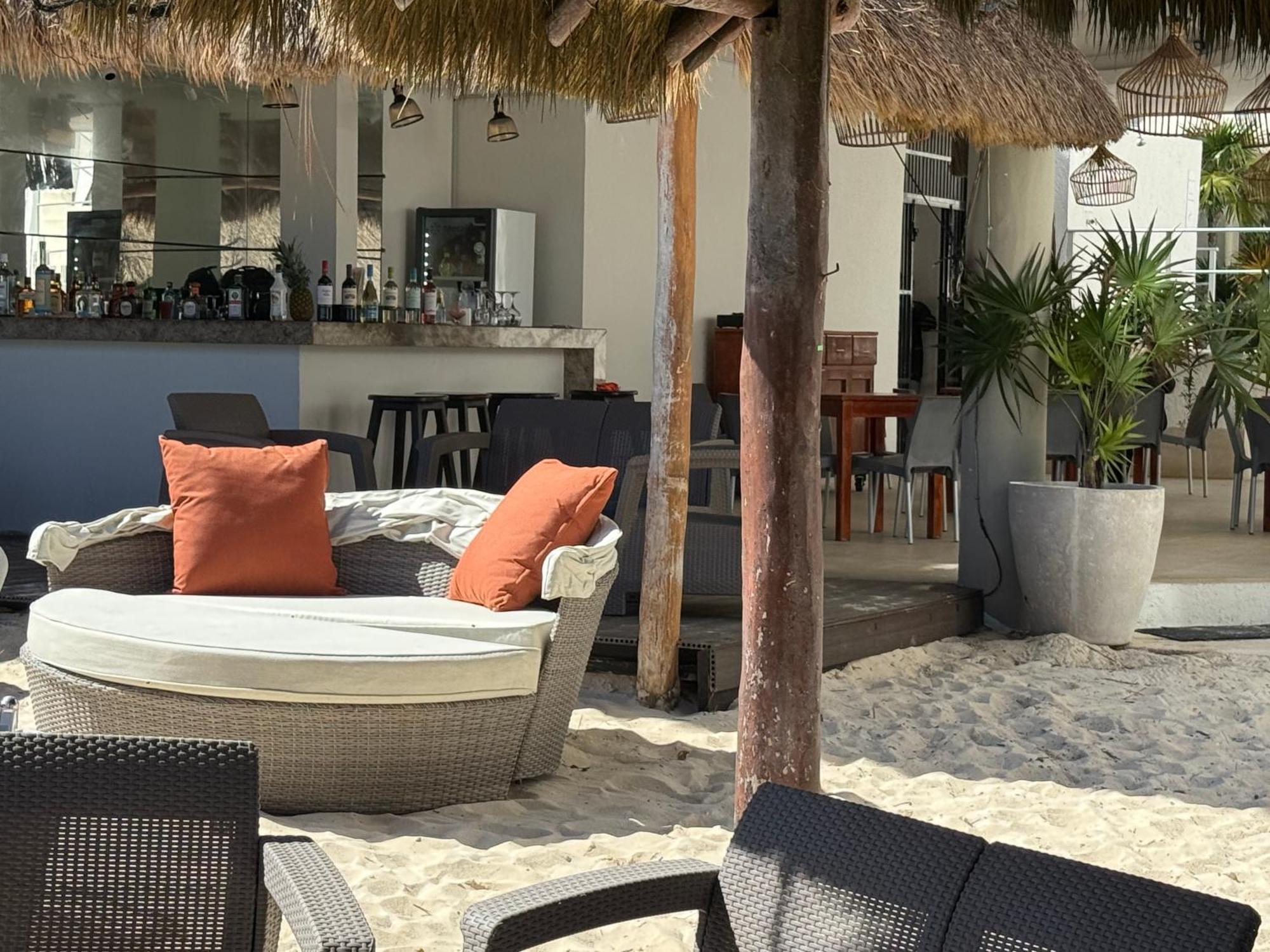 Luciana Hotel & Beach Club Playa del Carmen Exteriör bild